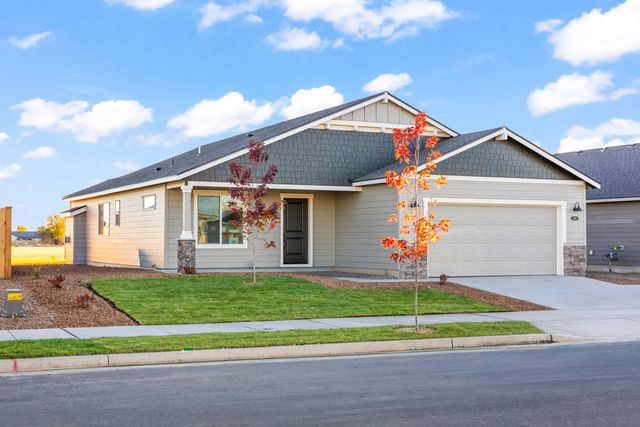 440 NW Monte Vista Avenue 126, Madras, OR 97741