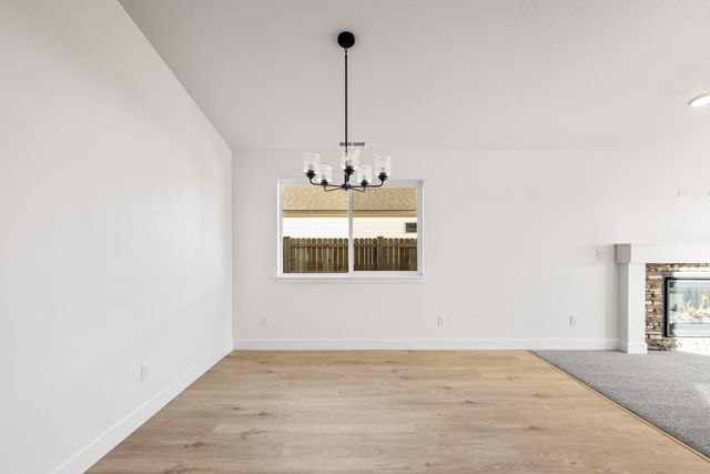 440 NW Monte Vista Avenue 126, Madras, OR 97741