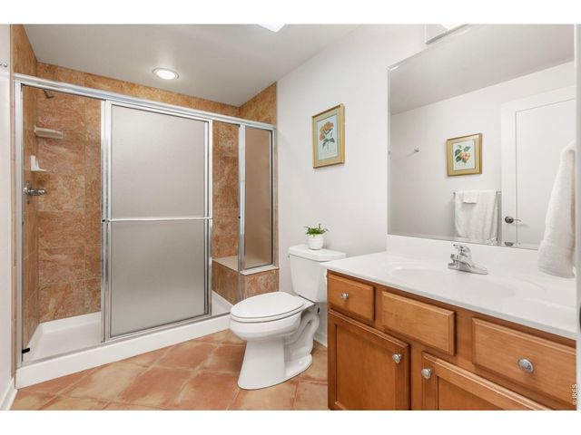 95 Rowell Dr, Lyons, CO 80540