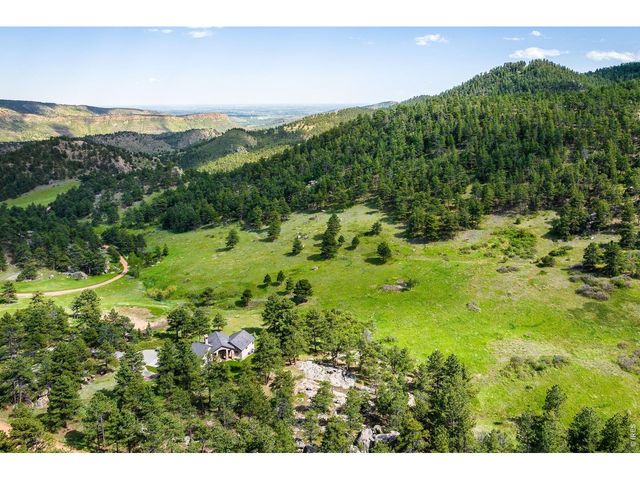 95 Rowell Dr, Lyons, CO 80540