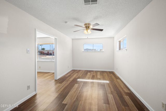 5709 WREN Avenue, El Paso, TX 79924