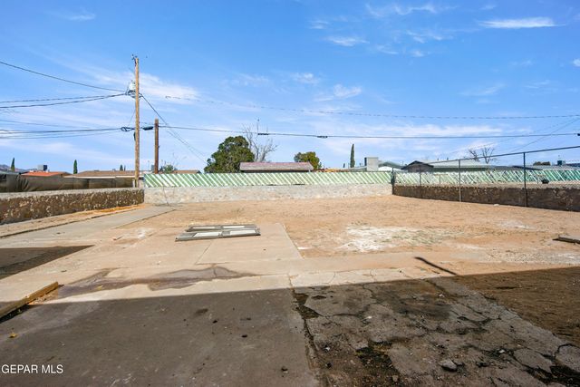 5709 WREN Avenue, El Paso, TX 79924