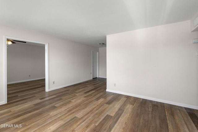 5709 WREN Avenue, El Paso, TX 79924