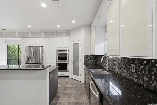 23007 Whisper Canyon, San Antonio, TX 78258