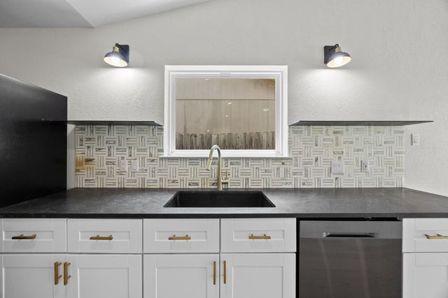 8708 Huebinger PASS, Austin, TX 78745