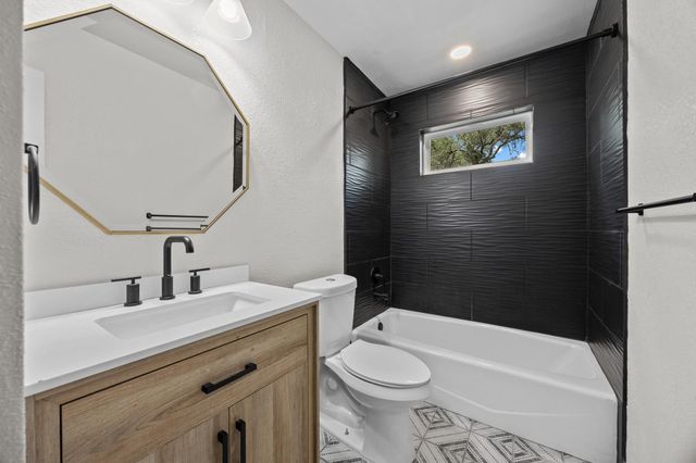 8708 Huebinger PASS, Austin, TX 78745