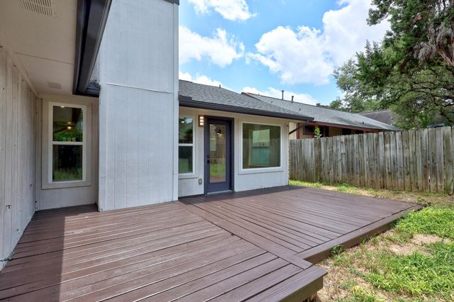 8708 Huebinger PASS, Austin, TX 78745
