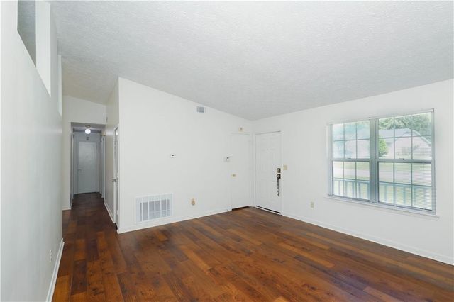 6560 Emerald Pointe, Atlanta, GA 30349