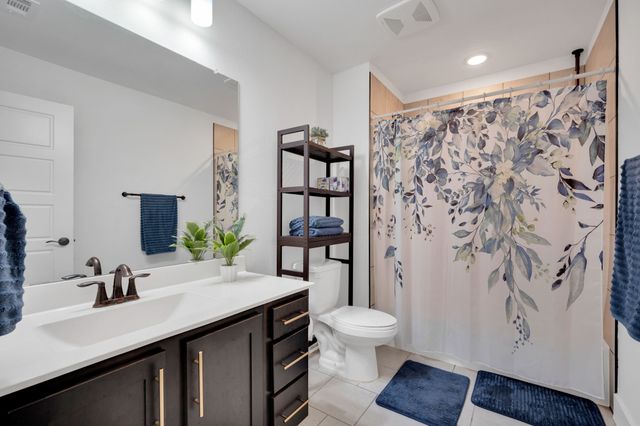 10935 Eva Mae Boulevard, Grand Prairie, TX 76065