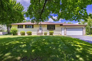 87 Manordale Lane, Henrietta, NY 14623