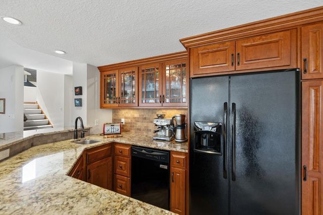 5729 Linden Avenue N, Lake Elmo, MN 55042