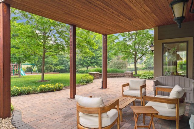 5729 Linden Avenue N, Lake Elmo, MN 55042