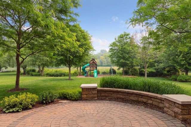 5729 Linden Avenue N, Lake Elmo, MN 55042
