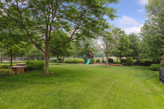 5729 Linden Avenue N, Lake Elmo, MN 55042