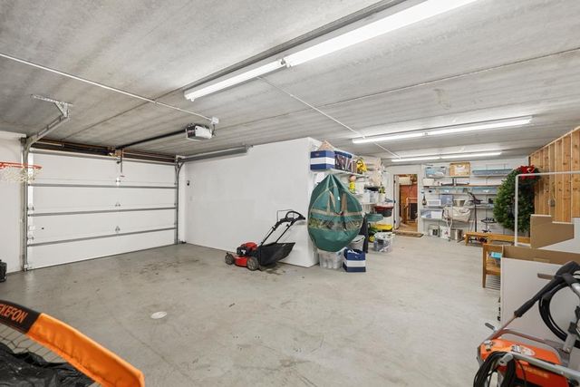 5729 Linden Avenue N, Lake Elmo, MN 55042