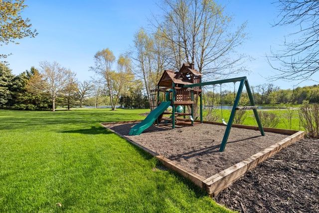 5729 Linden Avenue N, Lake Elmo, MN 55042