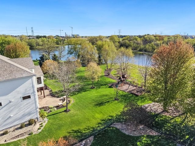 5729 Linden Avenue N, Lake Elmo, MN 55042