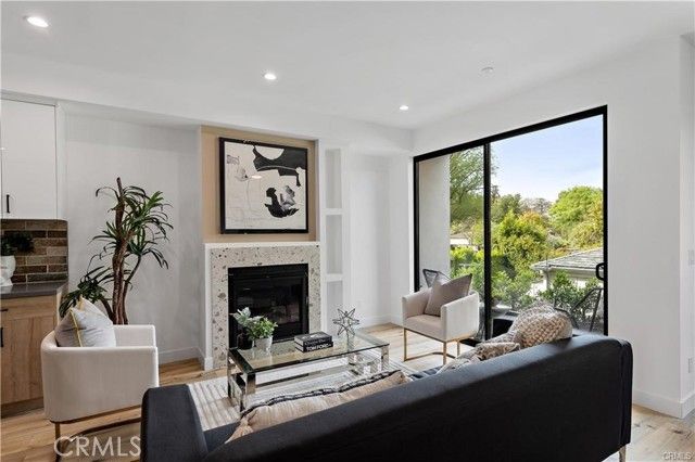 11858 W Flower Lane, Valley Village, CA 91607