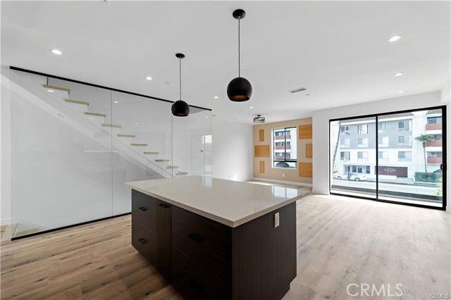 11858 W Flower Lane, Valley Village, CA 91607