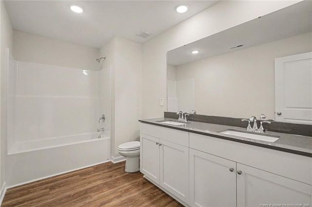 20 Boston River Drive, Dunn, NC 28334