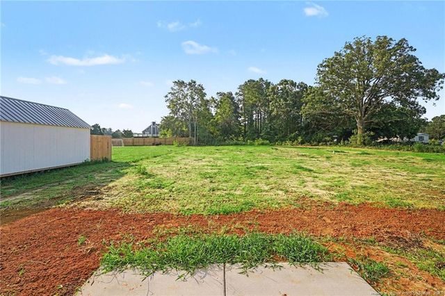 20 Boston River Drive, Dunn, NC 28334