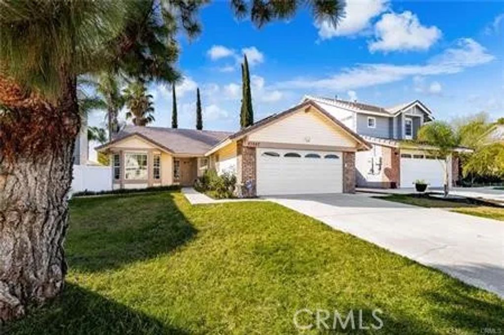 23867 Hyacinth, Murrieta, CA 92562