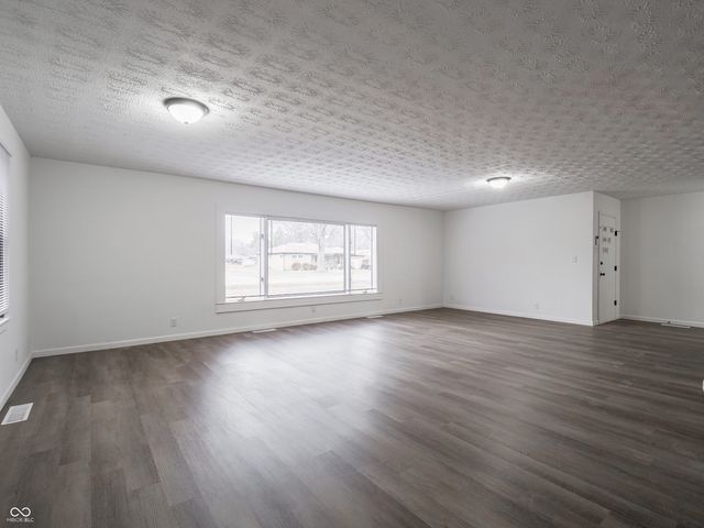 5155 Mt Pleasant S Street, Greenwood, IN 46142