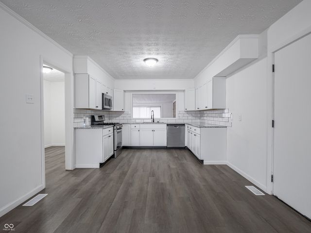 5155 Mt Pleasant S Street, Greenwood, IN 46142