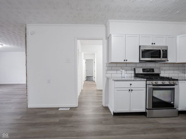 5155 Mt Pleasant S Street, Greenwood, IN 46142