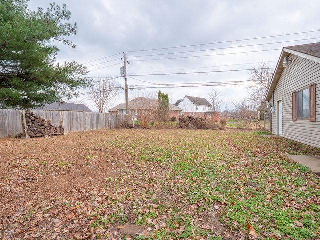 5155 Mt Pleasant S Street, Greenwood, IN 46142