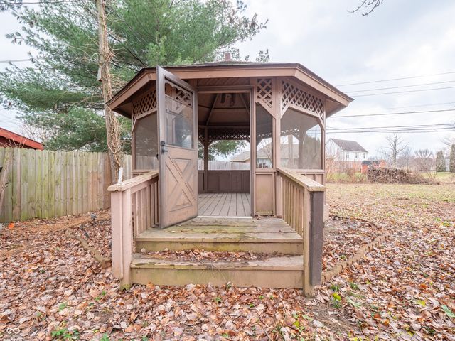 5155 Mt Pleasant S Street, Greenwood, IN 46142