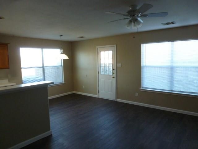 2867 Southampton WAY B, Round Rock, TX 78664