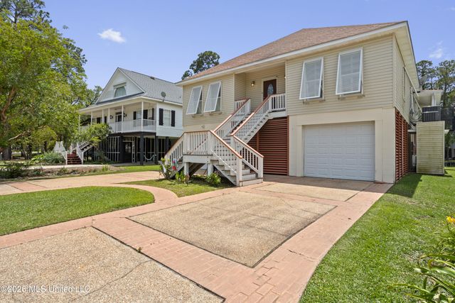 111 Ironwood Cove, Pass Christian, MS 39571