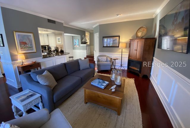 3 Shelter Cove Ln Apt 7477, Hilton Head Island, SC 29928