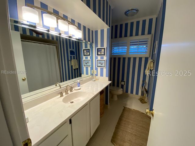 3 Shelter Cove Ln Apt 7477, Hilton Head Island, SC 29928