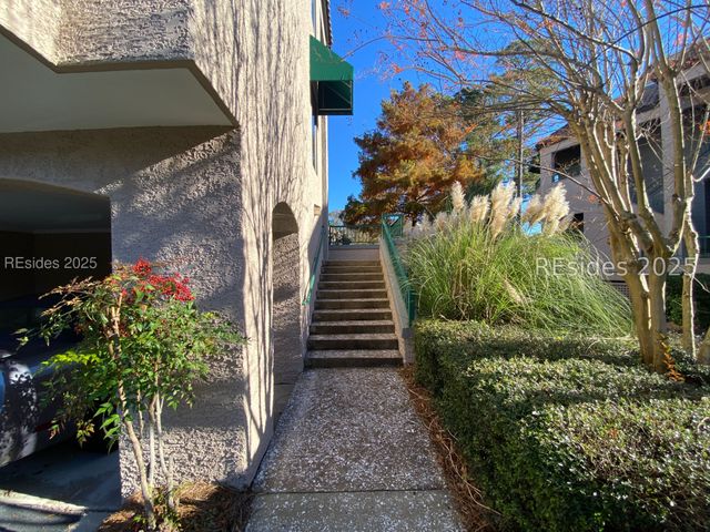 3 Shelter Cove Ln Apt 7477, Hilton Head Island, SC 29928