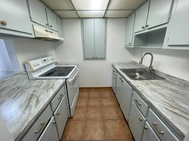 10112 SW 20th St, Miami, FL 33165