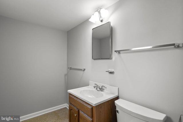 7515 FAIRWOOD LN, Falls Church, VA 22046