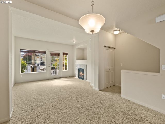 290 Nw 116TH Ave 106, Portland, OR 97229