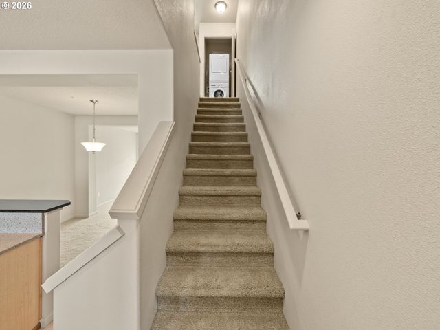 290 Nw 116TH Ave 106, Portland, OR 97229