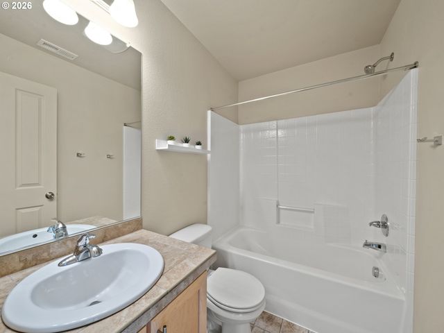 290 Nw 116TH Ave 106, Portland, OR 97229