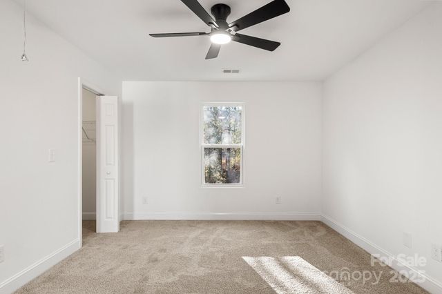 2533 Meadow Crossing Drive, Dallas, NC 28034