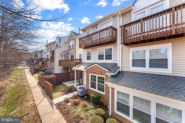 12569 KEMPSTON LN, Woodbridge, VA 22192