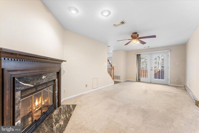 12569 KEMPSTON LN, Woodbridge, VA 22192