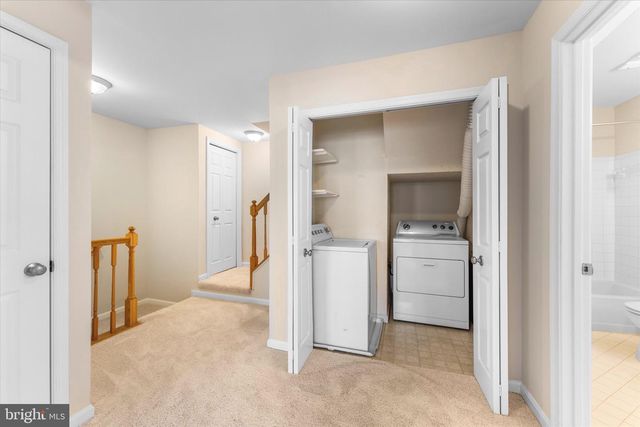 12569 KEMPSTON LN, Woodbridge, VA 22192