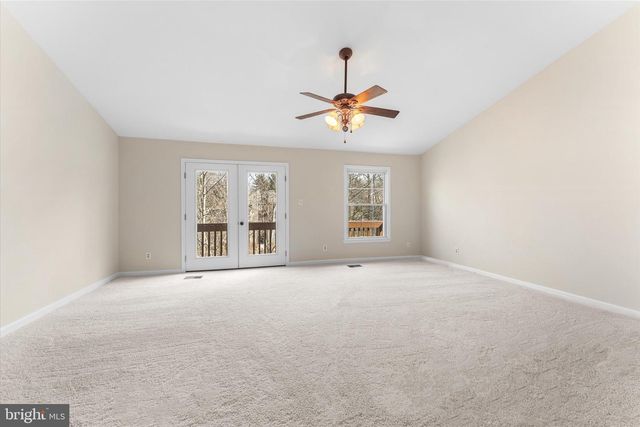 12569 KEMPSTON LN, Woodbridge, VA 22192