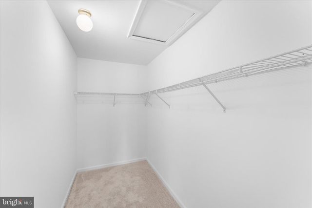 12569 KEMPSTON LN, Woodbridge, VA 22192