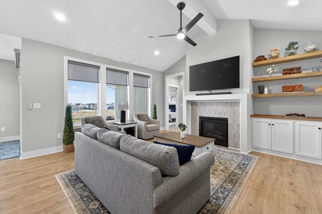 17120 W 168th Place, Olathe, KS 66062