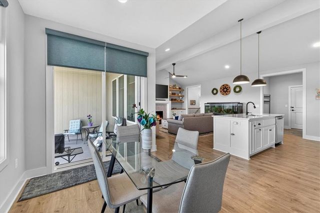 17120 W 168th Place, Olathe, KS 66062