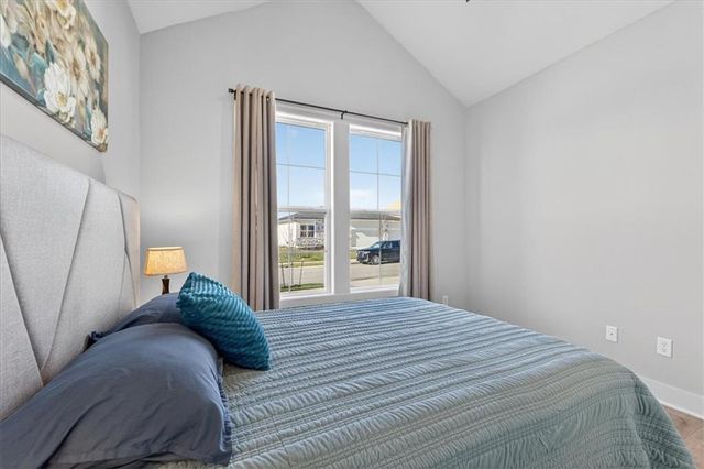 17120 W 168th Place, Olathe, KS 66062